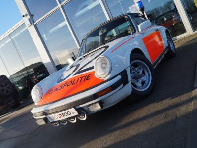 Porsche 911 3.0 SC Targa Rijkspolitie “Alex 82”  - 2