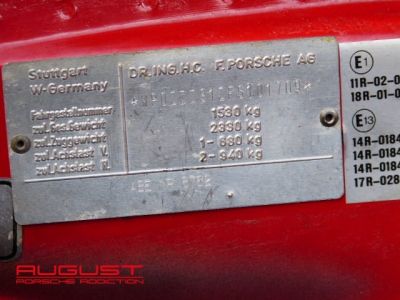 Porsche 911 3.2 1985  - 16