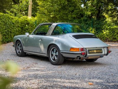 Porsche 911 911E Targa  - 2