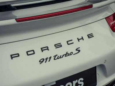 Porsche 911 991 TURBO S  - 14