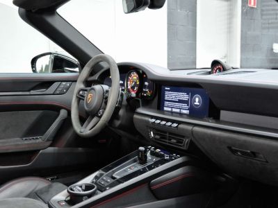 Porsche 911 992 Carrera 4 GTS Cabriolet 3.0 Bi-Turbo PDK  - 12