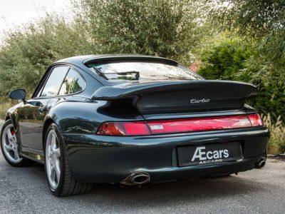 Porsche 911 993 TURBO  - 1