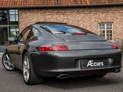 Porsche 911 996 CARRERA 4  - 2