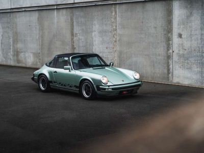 Porsche 911 Carrera 3.0 Targa Ice Green Metallic  - 13