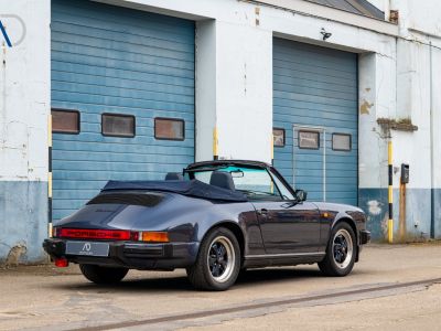 Porsche 911 Carrera 3.2 Cabrio | Prussian Blue  - 11