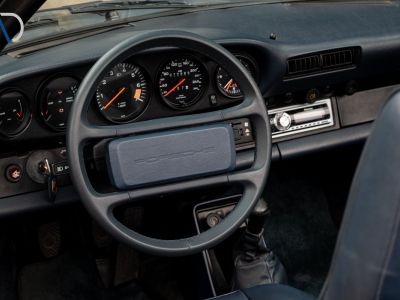 Porsche 911 Carrera 3.2 Cabrio | Prussian Blue  - 14