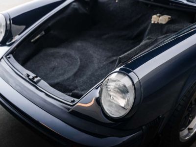 Porsche 911 Carrera 3.2 Cabrio Manual G-series- Cruise  - 22