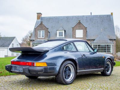 Porsche 911 Carrera 3.2 Coupé Jubileum 25th Anniversary Edition G50 - SPECIAL EDITION - BELG - OLDTIMER - LEDER - AIRCO - SPOILER   - 8