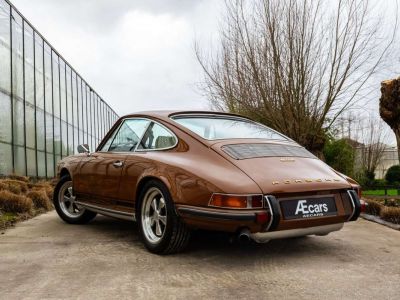 Porsche 911 MANUAL MATCHING NUMBERS COLLECTORS ITEM  - 1