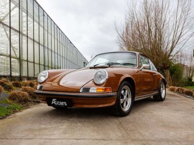 Porsche 911 E MANUAL MATCHING NUMBERS COLLECTORS ITEM  - 4