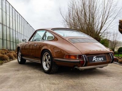 Porsche 911 MANUAL MATCHING NUMBERS COLLECTORS ITEM  - 36