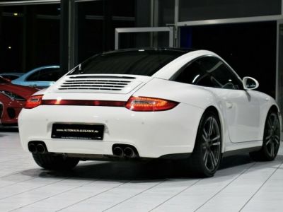 Porsche 911 Targa *SPORTABGAS*BOSE*LEDER*NAVI-PCM* - <small></small> 81.800 € <small>TTC</small> - #2
