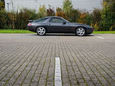 Porsche 928  - 5