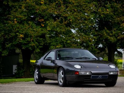 Porsche 928  - 14