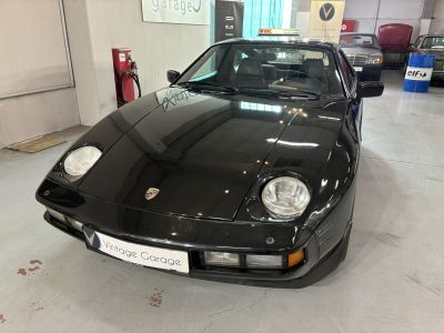 Porsche 928  - 3