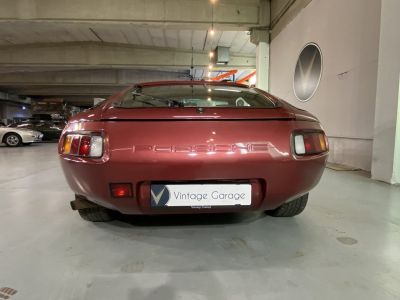 Porsche 928  - 14