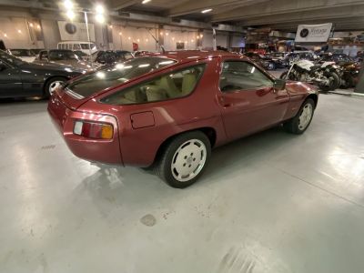 Porsche 928  - 16