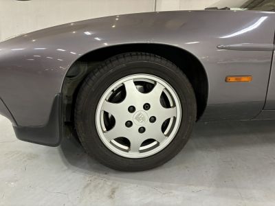 Porsche 928 S  - 29