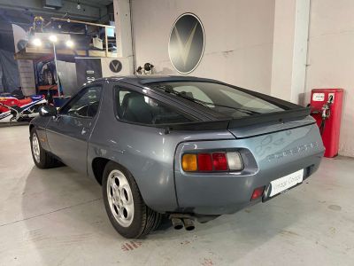 Porsche 928 S2 Manueel  - 9