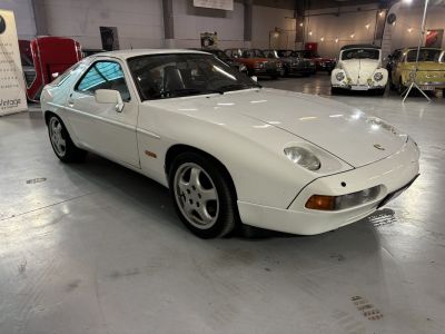 Porsche 928 S4  - 7