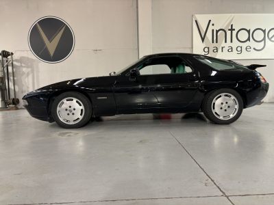 Porsche 928 S4  - 11