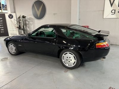 Porsche 928 S4  - 13