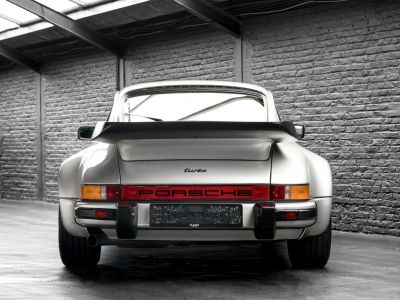 Porsche 930 Turbo 3.3  - 4