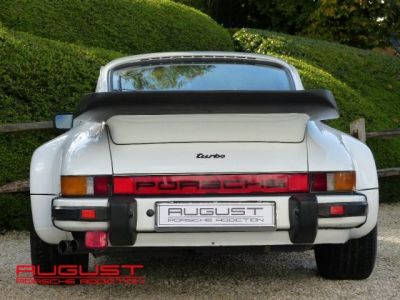 Porsche 930 Turbo 3.3 1984  - 17