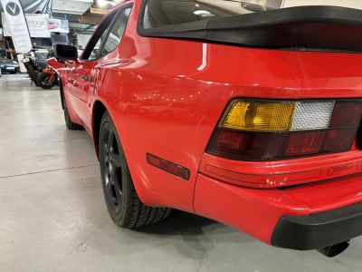 Porsche 944  - 22