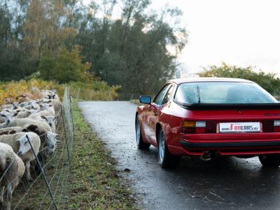 Porsche 944 Turbo  - 24