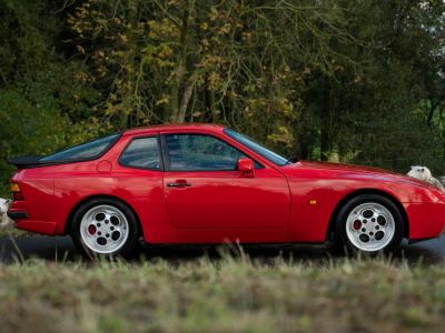 Porsche 944 Turbo  - 28