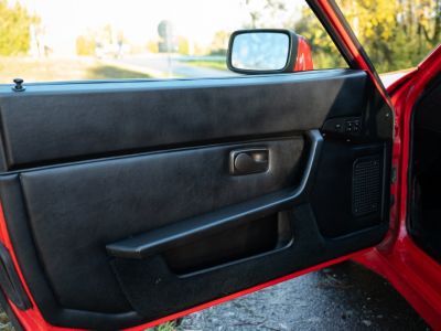 Porsche 944 Turbo  - 32