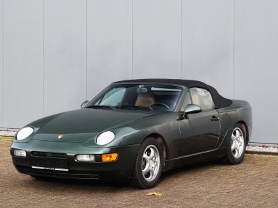 Porsche 968 convertible with manual transmission 3.0L 16-valve inline-four engine 239 HP  - 22