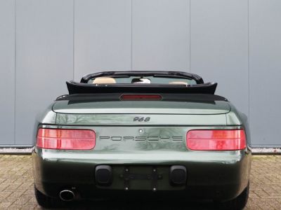 Porsche 968 convertible with manual transmission 3.0L 16-valve inline-four engine 239 HP  - 31