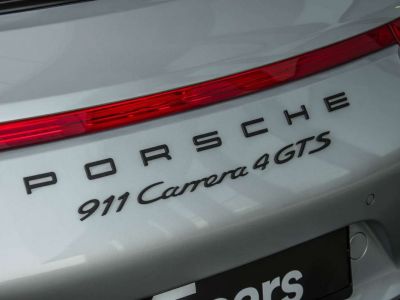 Porsche 991 911 CARRERA 4 GTS  - 11