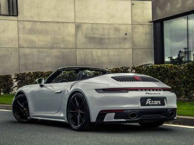 Porsche 992 911 4S  - 1