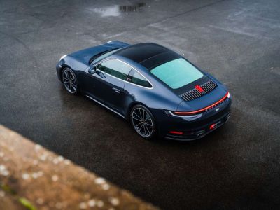 Porsche 992 Carrera 4S Belgian Legend Edition 1 of 75  - 12