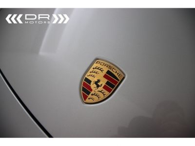 Porsche 992 CARRERA - NAVI SPORTUITLAAT PANO  - 52