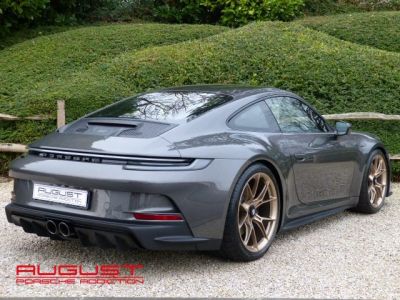 Porsche 992 GT3 Touring 2023  - 25