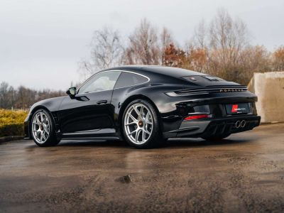 Porsche 992 S-T Lift 4.0 Heritage Edition Bucket Seats  - 9