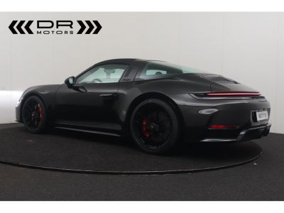 Porsche 992 TARGA 4 GTS FACELIFT - PAINT TO SAMPLE : DARK OLIVE metallic BOSE LIFT  - 3