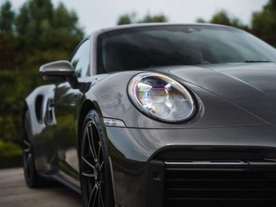 Porsche 992 Turbo S Agate Grey Pano Carbon  - 4