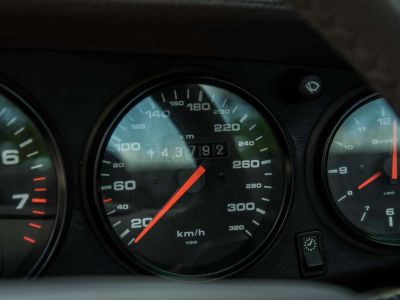 Porsche 993 911 TURBO  - 19