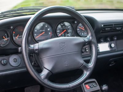 Porsche 993 Carrera 2  - 18