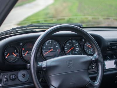 Porsche 993 Carrera 2  - 19