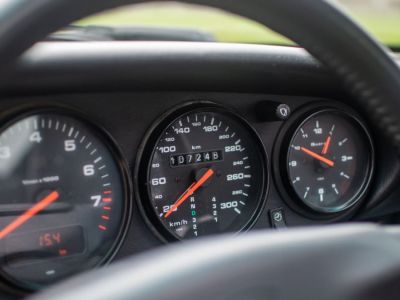 Porsche 993 Carrera 2  - 20