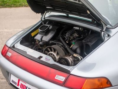 Porsche 993 Carrera 2  - 35