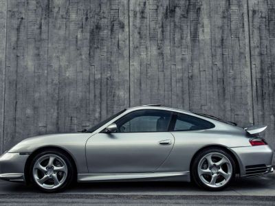 Porsche 996 911 CARRERA 4  - 5