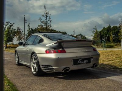 Porsche 996 911 CARRERA 4  - 6