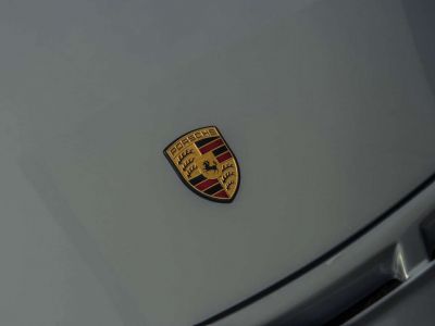 Porsche 996 911 CARRERA 4  - 12